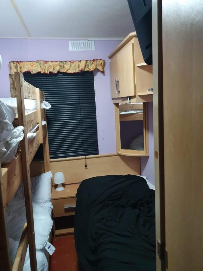 R And B Static Caravan Скегнес Екстериор снимка